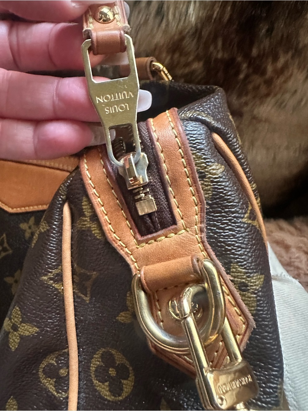 Louis Vuitton Brown Monogram Canvas Shoulder Bag with Tan Leather Trim - Picture 6 of 16